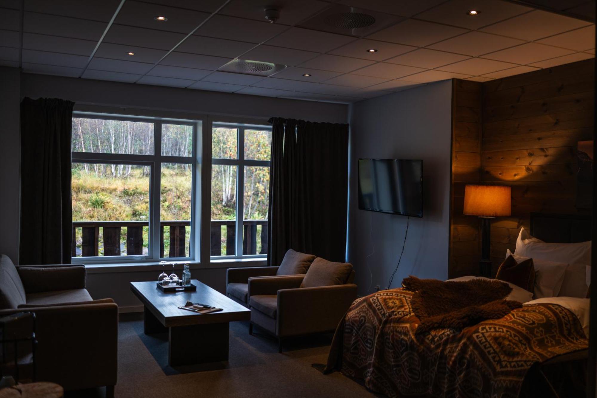 Blatind Boutique 4* Stordal